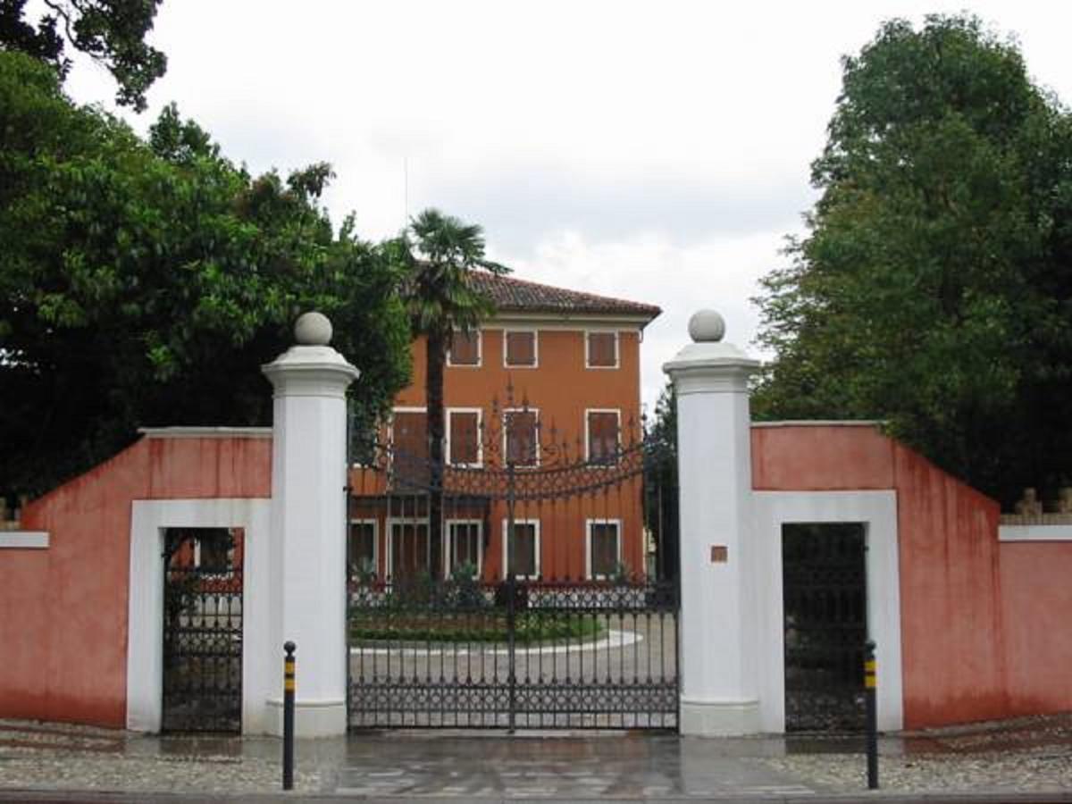 B&B Villa Bornancini Cinto Caomaggiore Buitenkant foto
